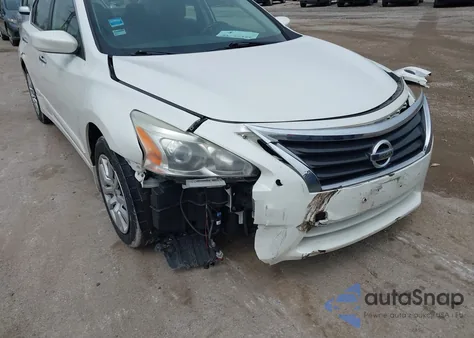 2015 Nissan Altima 2.5 S from USA, damaged, VIN 1N4AL3AP6FN328923